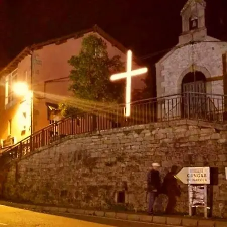 Portal De Leon
