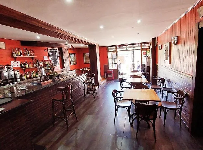 Apart-hotel Portal De Leon Caboalles de Abajo